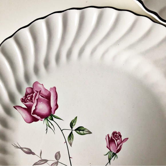 Scio Pottery Dorset Dinner Plates Set of 2 Pink Roses Pattern USA Mid Century - Picture 2 of 9
